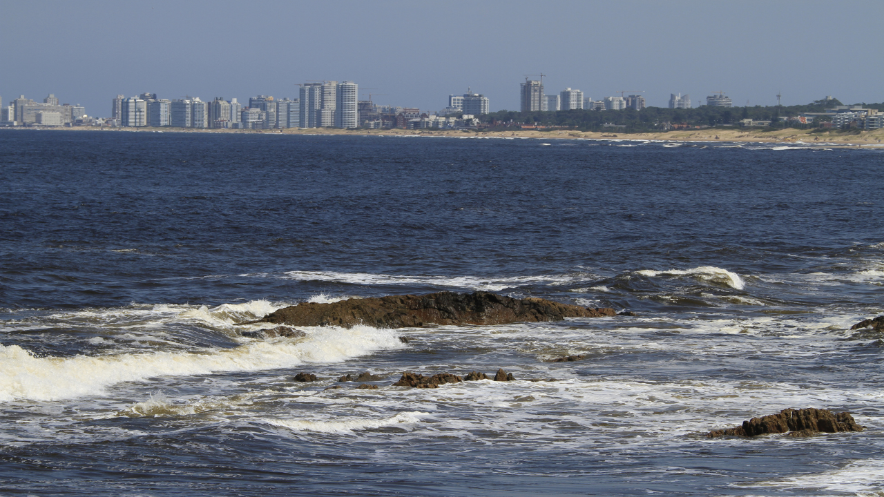 PRAIA BRAVA, PUNTA DEL ESTE, URUGUAI