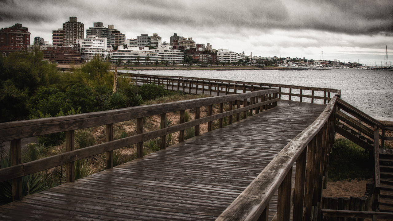 RAMBLA GENERAL ARTIGAS, PUNTA DEL ESTE, URUGUAI